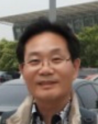환경(공기, 물, 빛, 녹지, 자연환경, 쓰레기 등)과 등산, 여행에 관심이 많고, 늘 대전을 사랑하는 사람