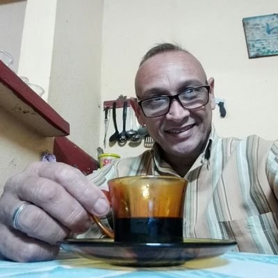 MiguelAlbaSSp's profile picture. Periodista. 🇨🇺 Jefe del Departamento de Comunicación Mediática, Publicidad y Patrocinio. En la DICS  #PoderPopular Provincial de SanctiSpiritus.