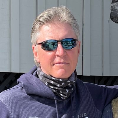 Investor in @graphiteone, and the new world of decentralized finance via blockchain. Commodities trader. Married. No DMs. Love my Patriot friends & Canadians.