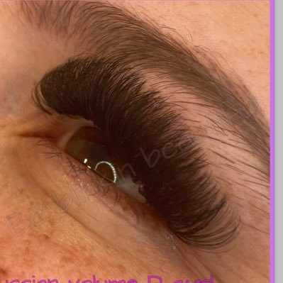 Eyelash Extension Technician based in Mangotsfield Bristol Bs16