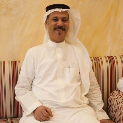 نصف سعادتي تصنعها انت ي ( الأهلي ) ... ونصفها الااخر اصنعه ( لاجلك ) وعبر الزمان سنمضي معاً وعبر الزمان سنمضي معاً