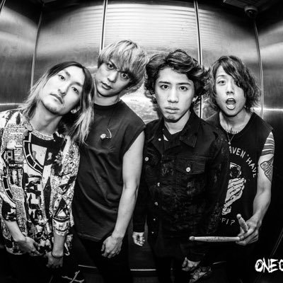 hirotoTTTR's profile picture. ONE OK ROCK ワンオク マイヘア オーラル フォーリミ サバプロ FaLiLV マイファス SiM ASIAM