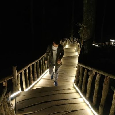 FahmiFauzanNur7's profile picture. 