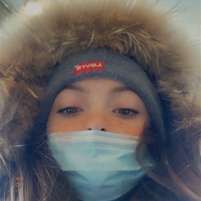 Goasguen__'s profile picture. barmaid 🥂
