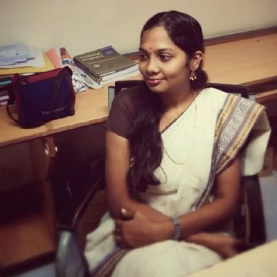 Itsnandy_hari's profile picture. love conquers all