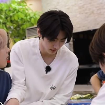 mintchog's profile picture. ขอโทษที่ไปขัดขาขัดตีนค่ะ