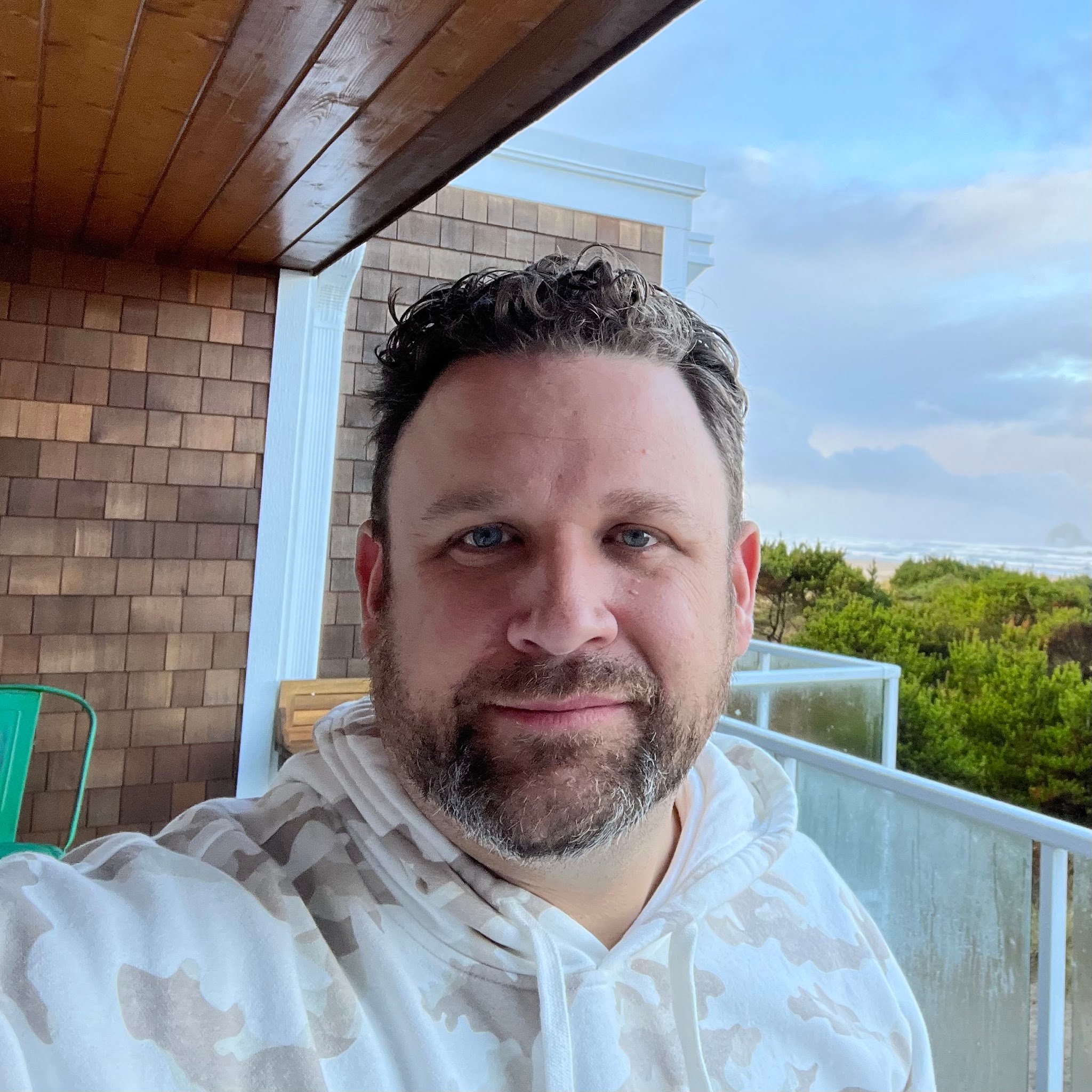 Disciple, Husband & Father. Founded an app company in 2008 and have built 100s of apps. BYU Alum. Helping Devs and Businesses Use AI to increase productivity.