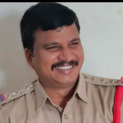 This is an official Twitter of Shamshabad PS of Cyberabad, Telangana State, India. 
If any emergency Call Dial-100  & reach us our Official Whatsapp 9490617444.