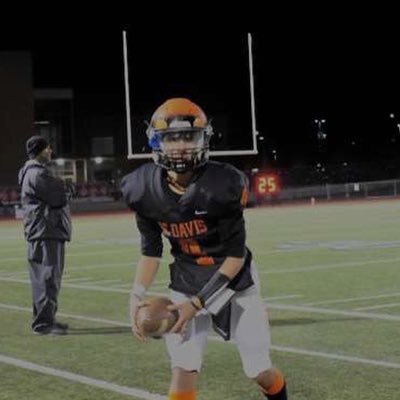 Davis High School (WA)|| Class of 2024 || Athlete/QB/DB || 3.1 GPA  || 509-307-6603||