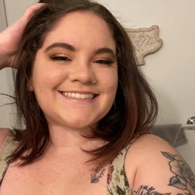 Sarah_D0dds's profile picture. SRU ‘23