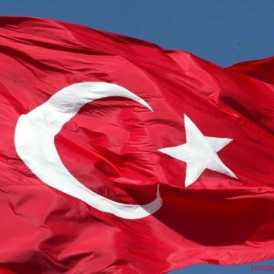 Selçuk Üniversitesi Tıp Fakültesi Aile Hekimliği Anabilim Dalı Bşk. Türkiye Aile Hekimliği Yeterlilik Kurulu Üyesi.