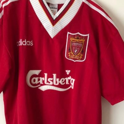 Football shirt collector and seller - 90s fabric lover - hopelessly devoted to LFC