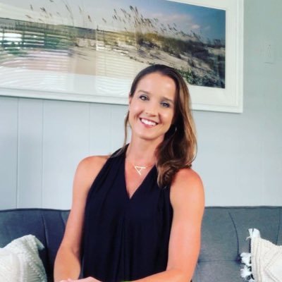 Therapist, Wife, Purpose-Seeker. Combining physiology + psychology. Normalizing humanity. Never not thinking 🧐