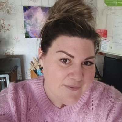 Katedavies84's profile picture. COYBB 💙 EFC #kidneyawareness @NSTrust please visit @cheshirecakes1