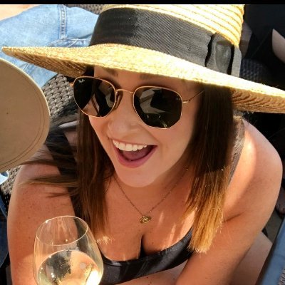 Development Director @CommonSense. @ChicoState alum. MPA from @USFSOM
Dance, cheese, and @SFGiants. All opinions are my own.