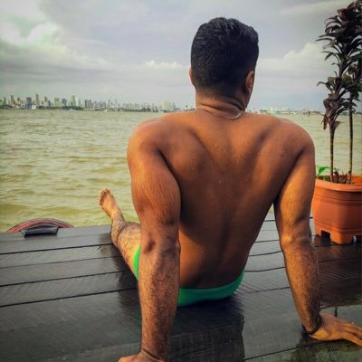 Vivir sin prejuicios… SOLO LA QUIERO PASAR BIEN😈
Heterosexual, Homosexual, Bisexual...