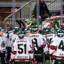 olssoon44's profile picture. 