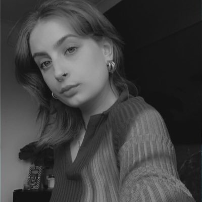 _ashlynneve2's profile picture. 