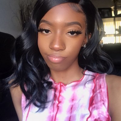 _jaaanae's profile picture. 