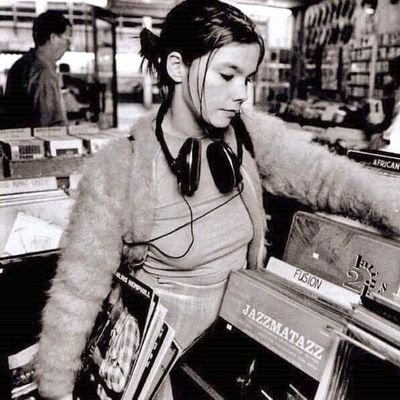 kittyfizgon's profile picture. 