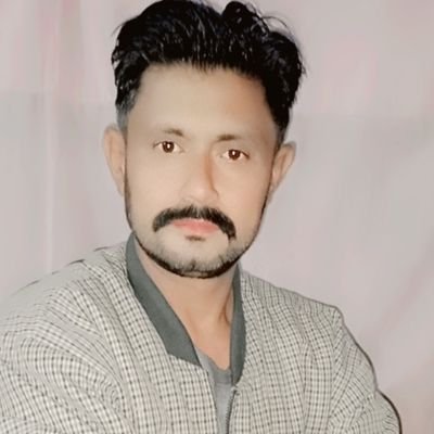 MunawarKhokha16's profile picture. 