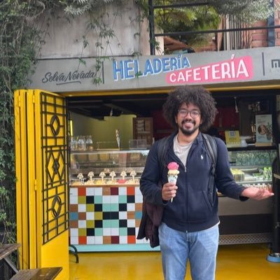 abogado, interesado en regulación, energía y agua. en aprendizaje continúo.