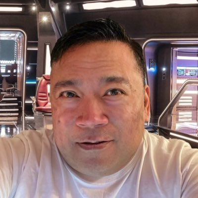 ScottInTheOC's profile picture. Apple Fanboy , Foodie, Drone Newbie and Wanna-be Baker. 🖖🏽🏳️‍🌈 Computer Geek by Day, Foodie by Night - #gaygeek #foodie #trekkie #whovian #stargate