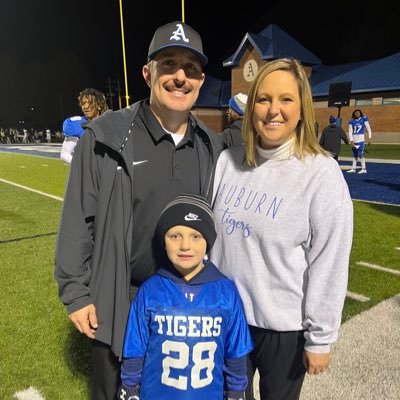 God’s child! Coach’s wife and mom to the sweetest little boy! 2nd grade teacher at AEEC! Go tigers!