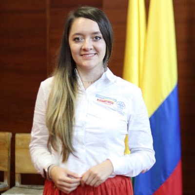 lcarotp's profile picture. 👩🏼‍💼Enlace Departamental de #LibertadReligiosa #Cundinamarca 📚Administradora Pública Especialista en Formulación de Proyectos Estudiante de Derecho ⚖️ 🇨🇴