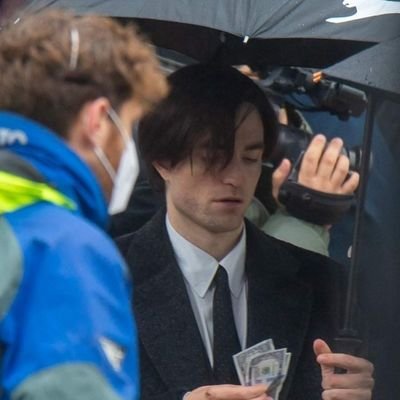 forkliftdriver5's profile picture. she/her 18
surrounded by jealousy and death