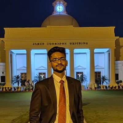 Just another IITian trying out different things which brings smile to his face. Aim to be real life Harvey Ross