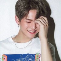 Mell 🦋 (@lggsmswin) 's Twitter Profile