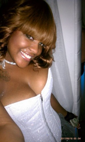 ladieluvq's profile picture. im fun easy goin luv luv luv 2 party/chill wit my friendz..FAM(ILY) FIRST!!! im a great person n a LPN!!