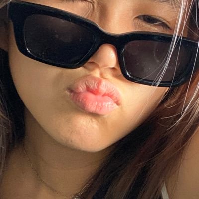 dumbfrappucino's profile picture. ate too much shortcake