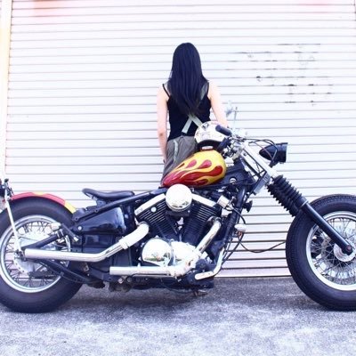 バイク女子🏍愛車はkawasakiバルカン400 フルカスタム🔥バイク歴4年半🤤出会い厨🙅🏻‍♀️無言フォロー失礼します🙇🏻‍♀️ Instagramが本垢です☕️↓↓↓