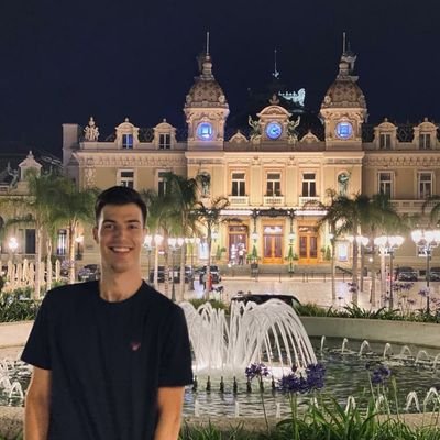 zemiguel999's profile picture. 