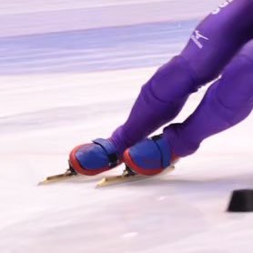 kandaiss's profile picture. 関西大学体育会アイススケート部スピード部門です❄️⛸現在男子2名女子3名（うち1名マネ）の5名で活動しています！全員大学から始めました🔰選手・マネージャー大募集💫興味のある方や質問のある方はDMやリプ、LINEからお気軽にご連絡下さい！【公式LINE→ https://t.co/jmreGt1nCV】