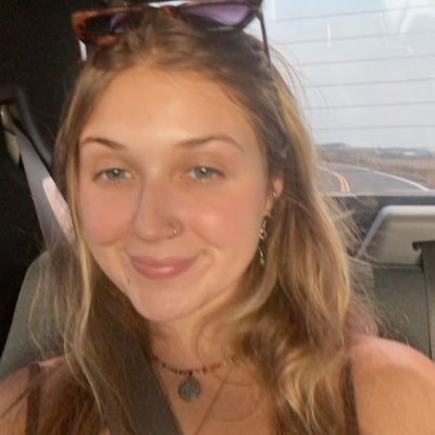 kiraatrevinoo's profile picture. :)