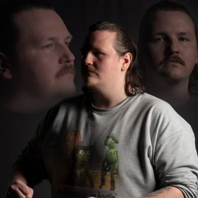 Widge17's profile picture. A real son of a gun