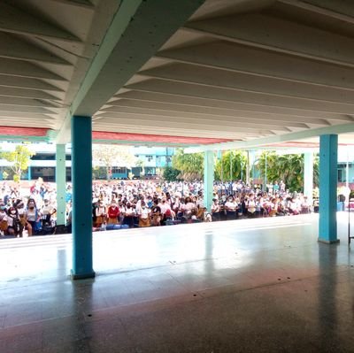 Hermosa escuela formadora de atletas de alto rendimiento para representar a nuestra bandera cubana