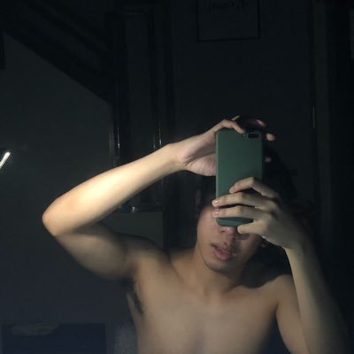 Iamarvencri's profile picture. time heals everything