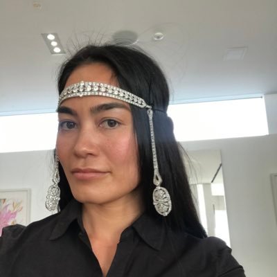 KellyK50988353's profile picture. HERE FOR THE ANIMALS!!!! gemologist, curator, mother of X amount of rescues They are the secret to my happiness! 50%🇧🇷 50%🇯🇵 100% 🌱