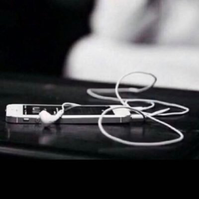 xxe_88's profile picture. .