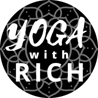 Weekly classes in classical hatha yoga (Sivananda tradition) in Hackney, Clapton, Stoke Newington & online. Stretch, strengthen, breathe and relax!