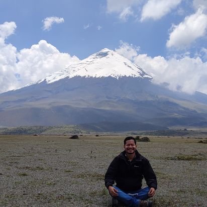 JorgeLuisYR's profile picture. Telecommunications, Anime, Tv Series, Gym, Languages.