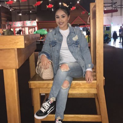 MonaranaeOya's profile picture. 