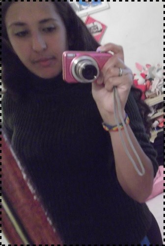 Prazeer Kamilaa, tenho 15 anoos,Morroo em Curitibaa,Soou atleticanaa Dee Corpo e Alma;
me seguee qe te sigo de vooltaa.