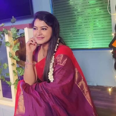 Suman61685781's profile picture. I love my self