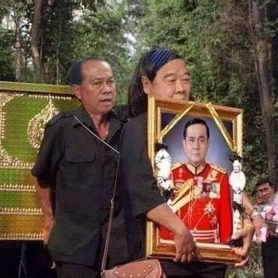 Kimtina15045463's profile picture. 