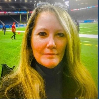 ♌︎ leo CEO @Soccer4Mi ⚽️, @OwnYourPathOYP ,Mom, PDL Nat Champ ⚽️ Director, NFL Films, 👻Hunter, Seen on @StreamBeaconTv